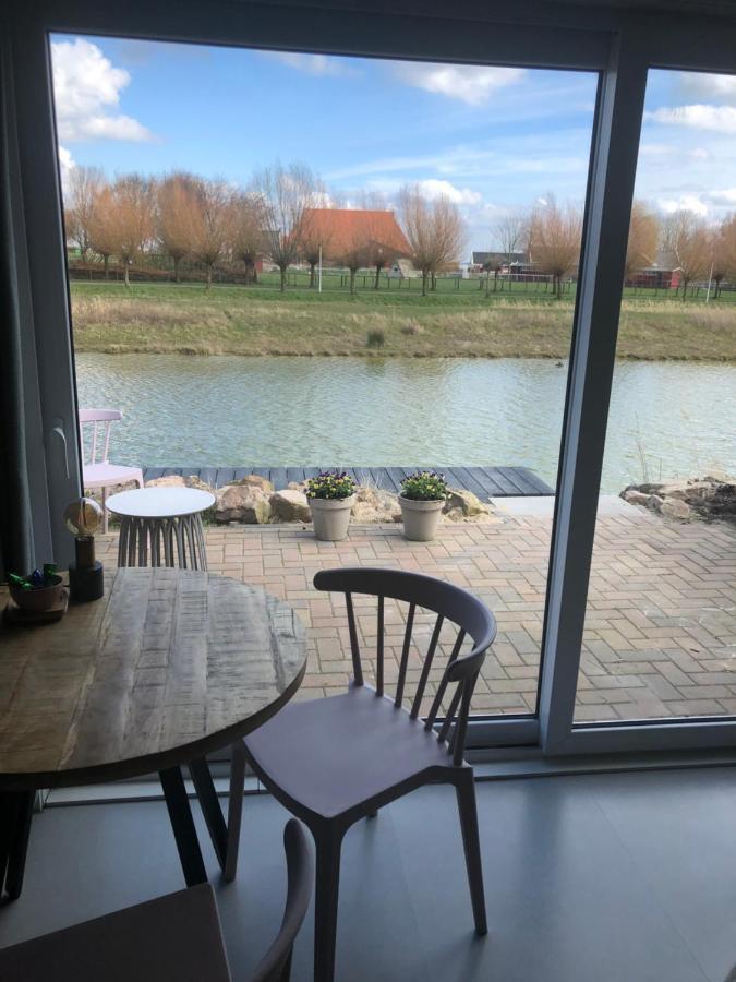 B&B Snurk Stiens, Fijn Verblijf Aan Open Vaarwater Экстерьер фото